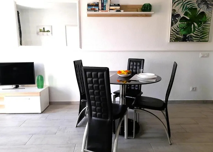 Mareverde Elisa, 1 Bedroom & Wifi Free *